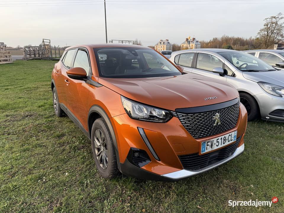 Peugeot 2008 12 turbo benzyna 130 2020 Turek