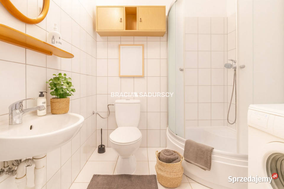 Mieszkanie Kraków Mikołaja Zyblikiewicza 9881m2 cegła Sprzedaż