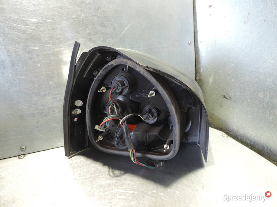 AUDI A3 8L FL LAMPA PRAWY TYŁ Nowy Sącz