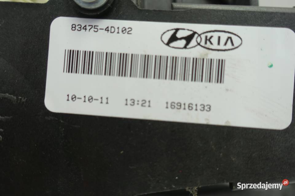 Kia Carnival II ZAMEK TYLNYCH DRZWI przesuwnych osobowe lubelskie Rudka