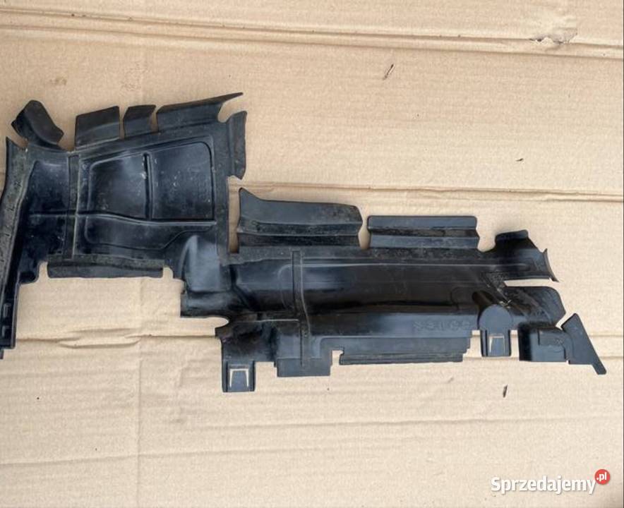 AUDI A4 B9 KIEROWNICA POWIETRZA 8W0121283AR wielkopolskie