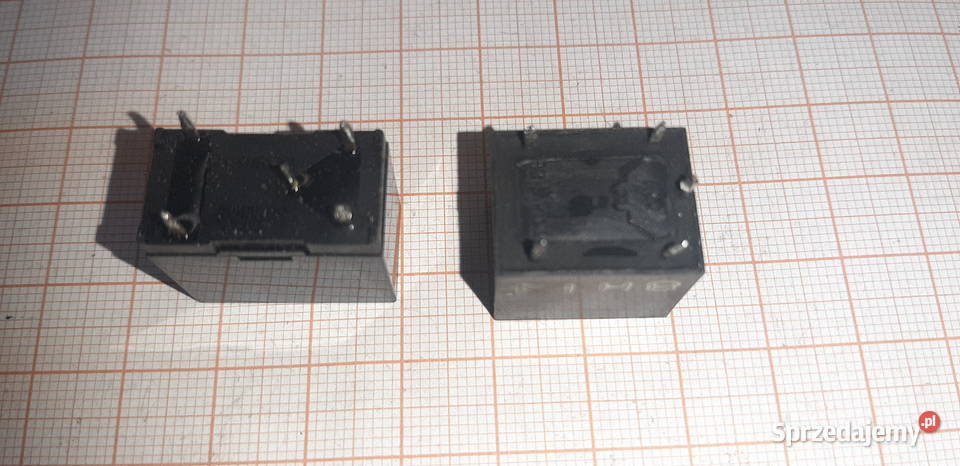 Przekaźnik OMRONDONG YANG 30V 2 A82 Części i akcesoria sprzedam