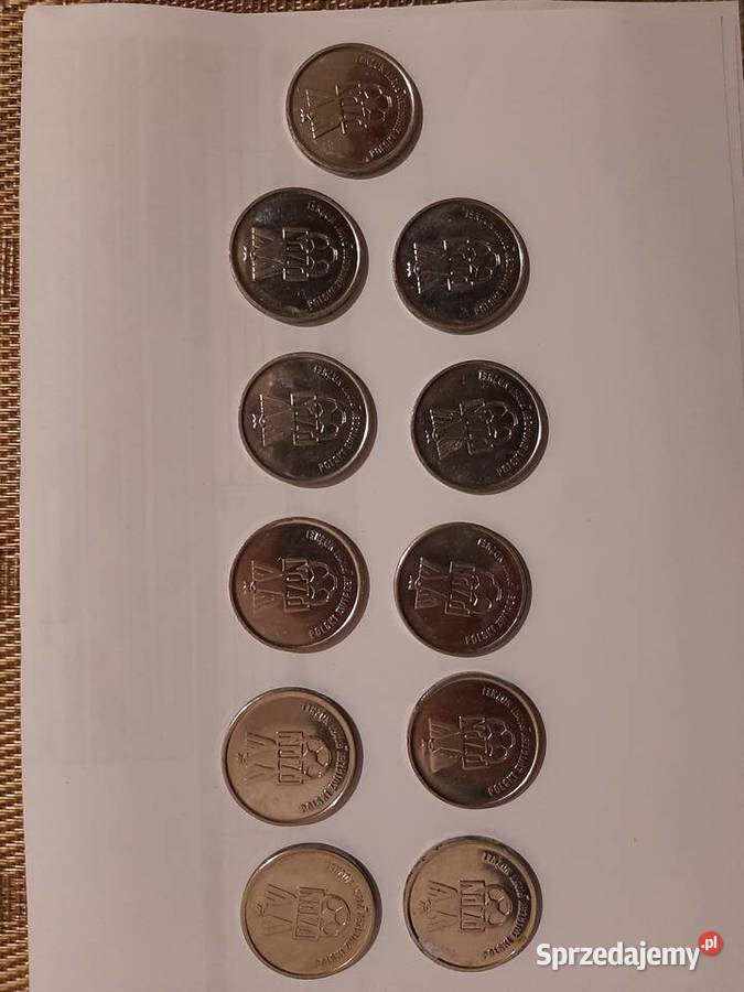 Medale z piłkarzami Zgierz