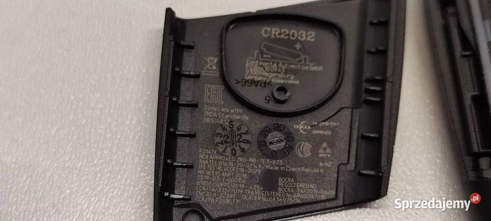 SKODA KAROQ KLUCZYK PILOT 3V0959752M osobowe