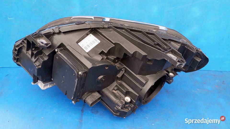 Reflektor Przód strona prawa MercedesBenz B W246 Nowy Tomyśl