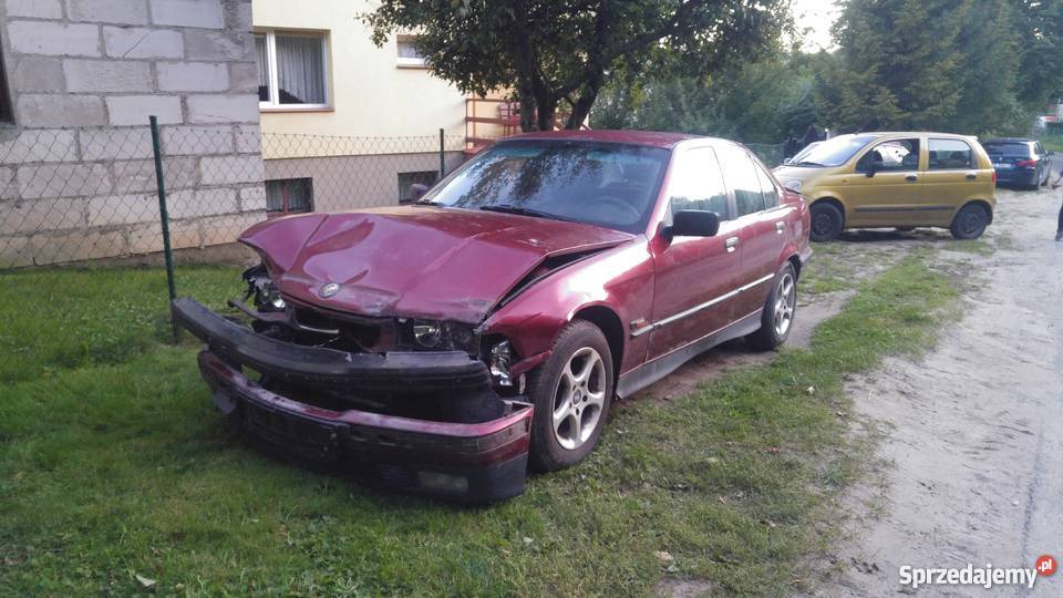 BMW E36 Uszkodzone Ostrzyce