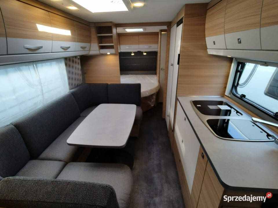 przyczepy kempingowe Dethleffs Camper 560 FMK Gaj