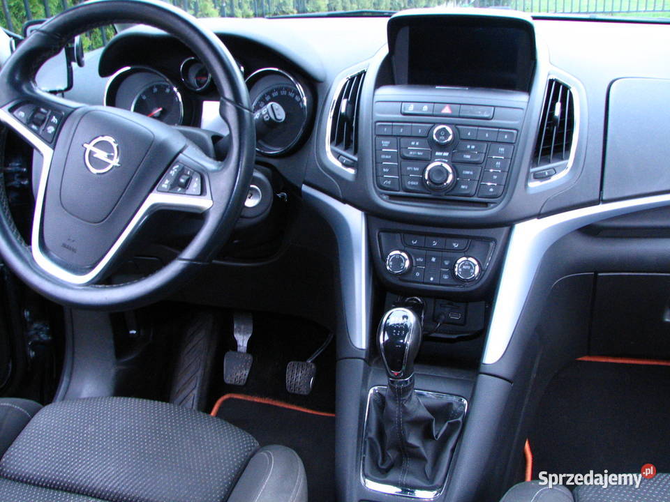 Opel Zafira 16 Tourer ecoFlex Hak Prywatnie Ciechocinek