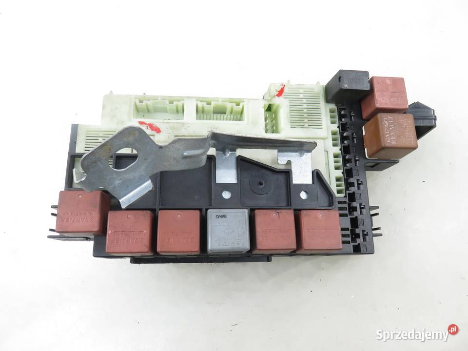 BSI RENAULT CLIO II 19 dTi P8200031555 Skrzynki bezpieczników