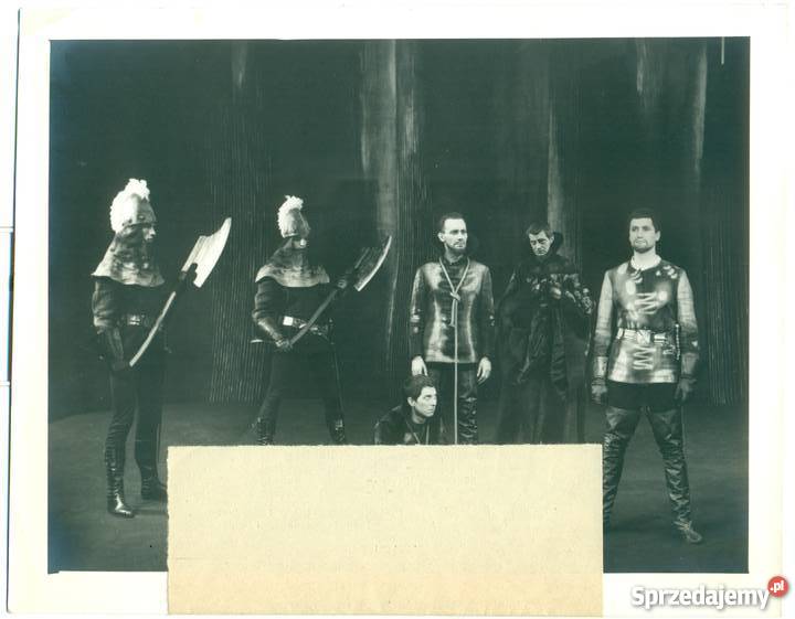 Zdjęcie teatralne Wiliam Szekspir Król Ryszard Ostrów Wielkopolski