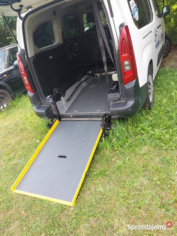Citroen berlingo do przewozu inwalidów 2020r Złotoryja