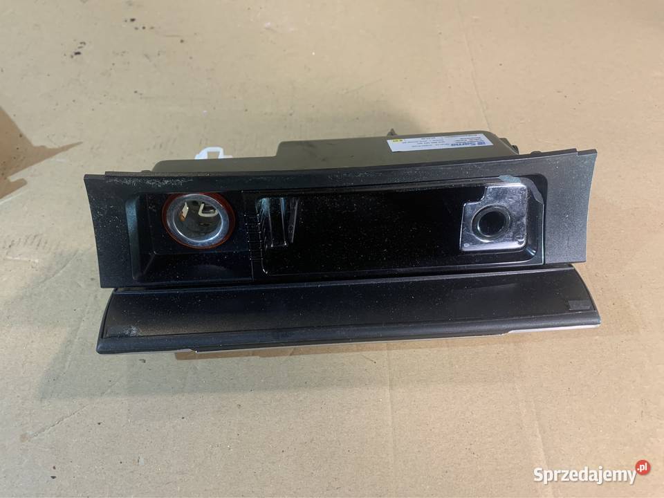 Schowek popielniczka 3C0863284 vw passat b6 Szczecin