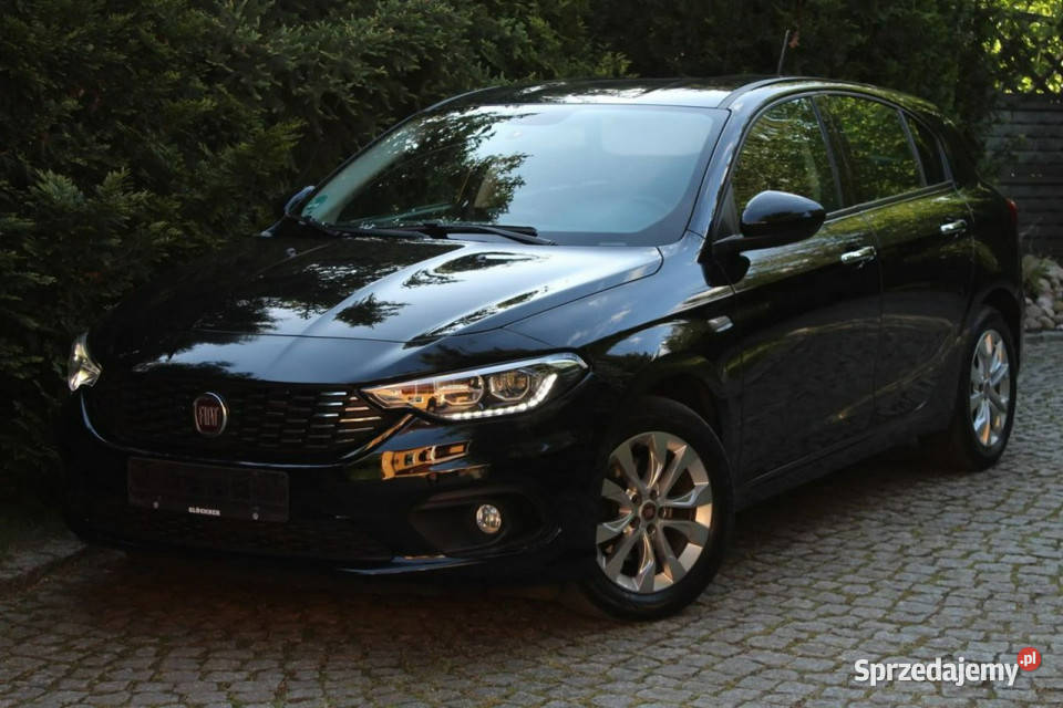 Fiat Tipo Lounge Lift 14 Benzyna 117 II 2016 dolnośląskie Lubań