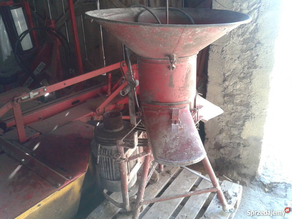 Młynek do zboża Bąk Stary Gromadzyn