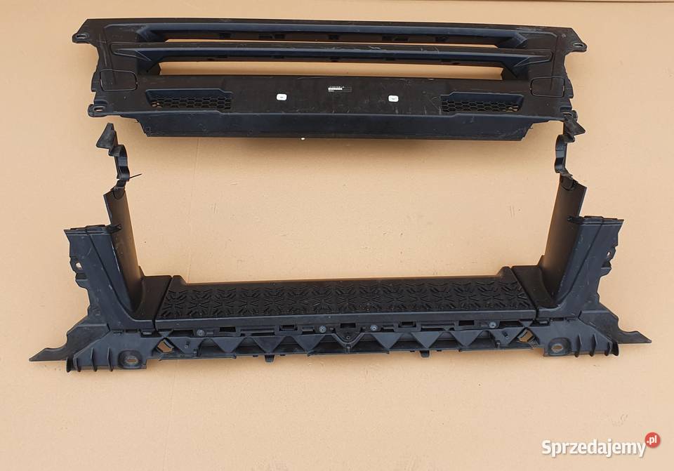 MAN TGS EURO 6 LIFT ZDERZAK ŚRODKOWY 81416106956 Części samochodowe Bieleń