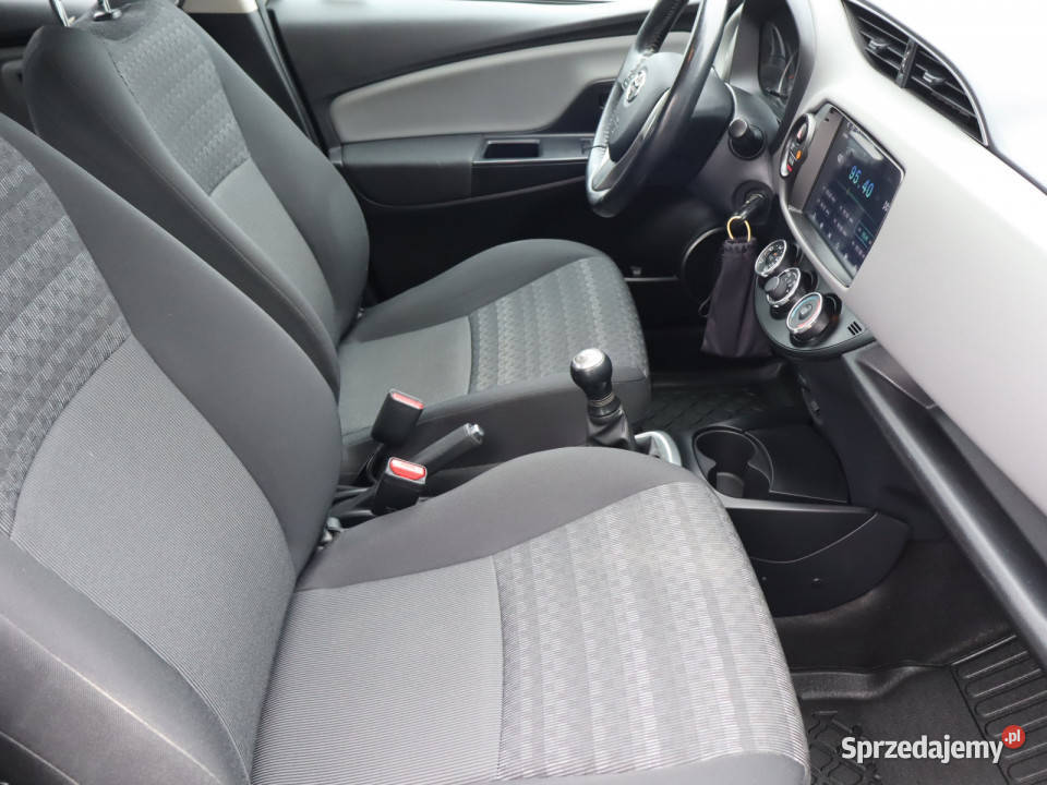 Toyota Yaris 10 VVTi Hatchback Katowice