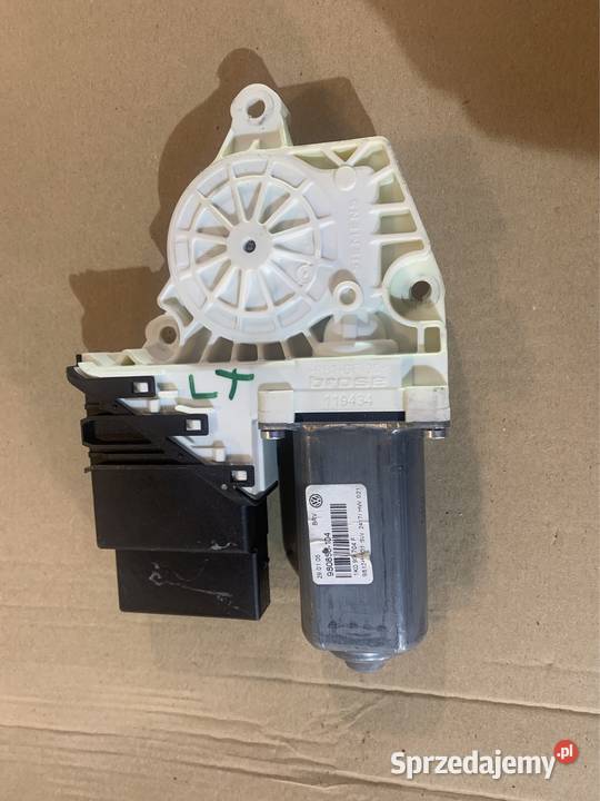 Silniczek szyby tył P 1K0959704F vw passat b6 wyposażenie elektryczne Szczecin