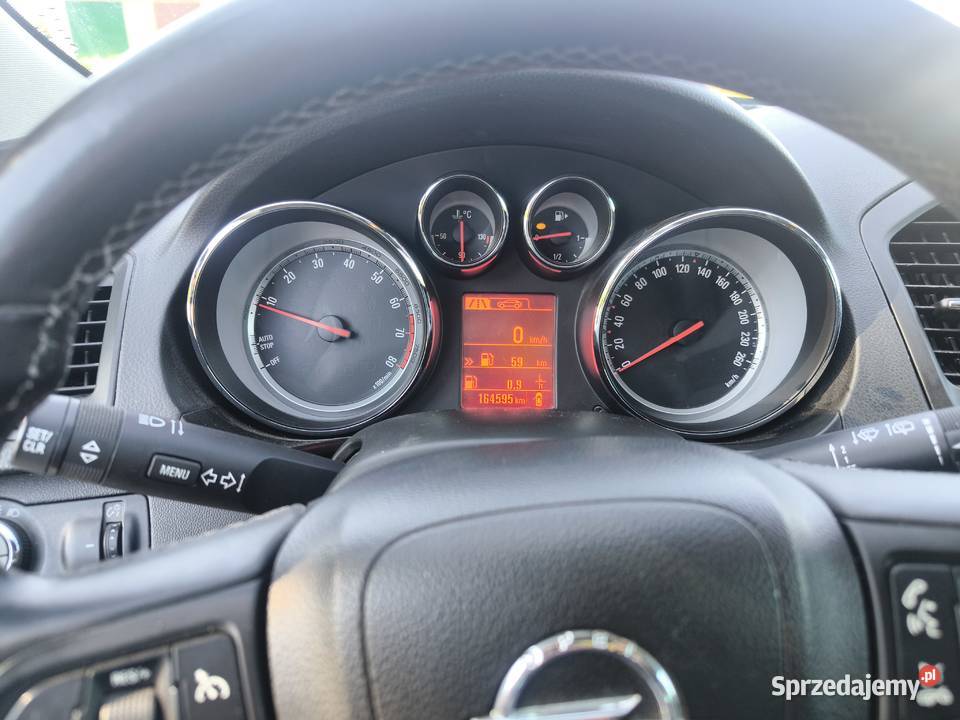Opel Insignia 14 turbo nieuszkodzony Nowe Miasto nad Pilicą