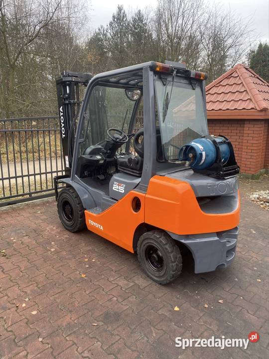 Wózek Toyota 8fg25 Legionowo