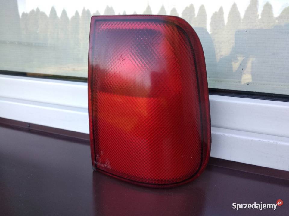 Nissan Terrano II Ford Maverick I lampa tył Sieradz