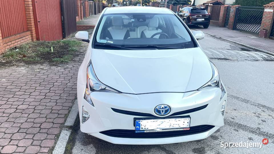 TOYOTA PRIUS 18 r 2017 białą perła 47000 Warszawa
