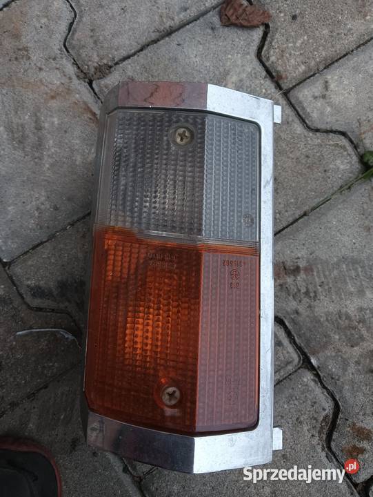 Fiat 125p lampa osobowe