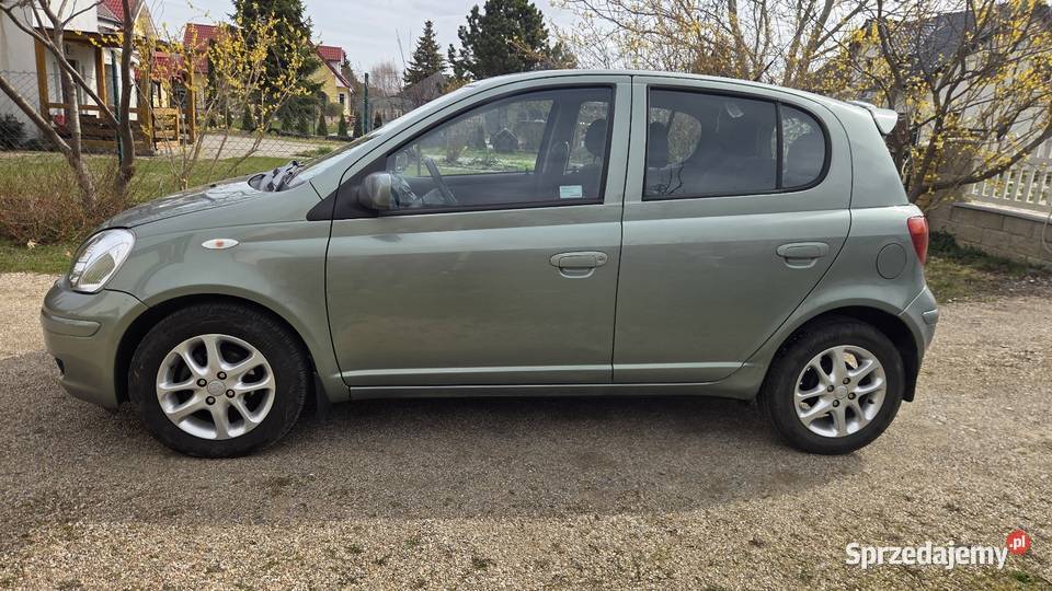 Toyota Yaris Automat Polski Salon wielofunkcyjna kierownica Gdańsk