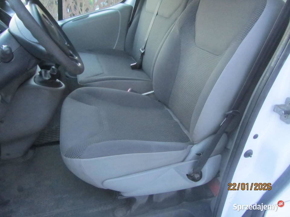 ładny wyposażony vivaro trafic łódzkie Łowicz