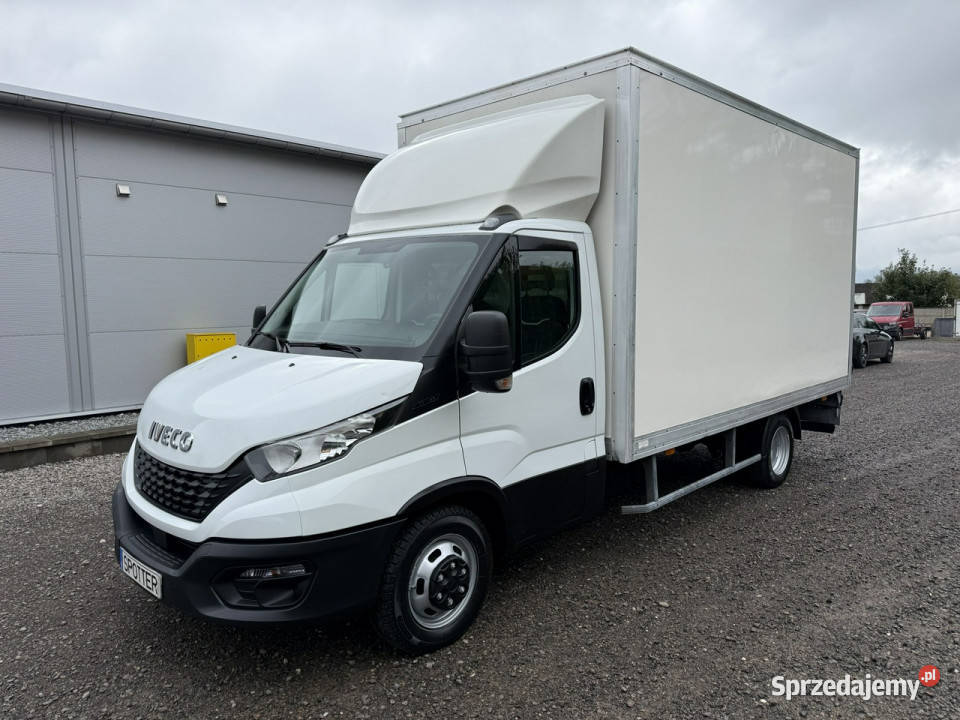 Iveco Daily 35C16 Klimatyzacja Winda PALFINGER Iveco Opoczno