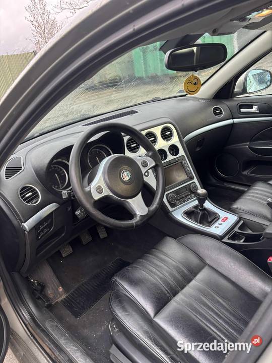 Alfa 159 32b 4x4 maska lampy na części małopolskie Nowy Targ