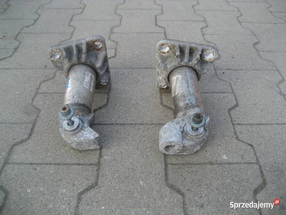 audi a4 b6 0205r małysz mocowanie zderzaka kły Rakoniewice