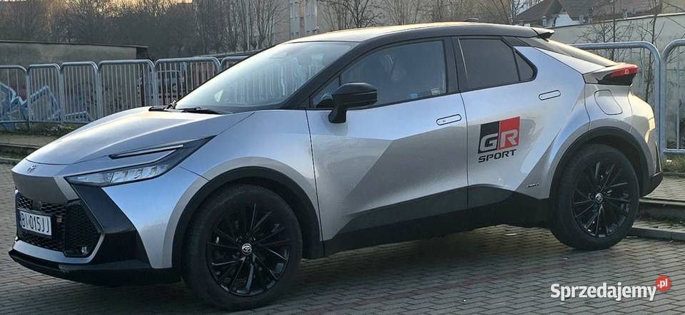 Toyota CHR II 2024 20 Hybrid 197 4x4 komputer pokładowy Płońsk