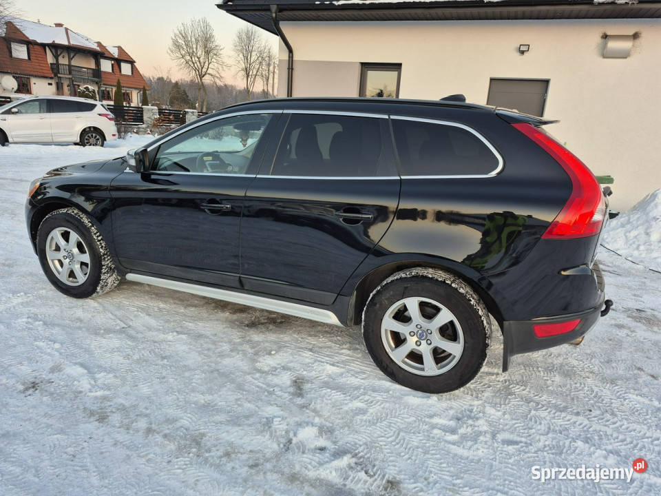 Volvo XC 60 24 dizel 5 cilindry automat skóra światła przeciwmgielne Drelów