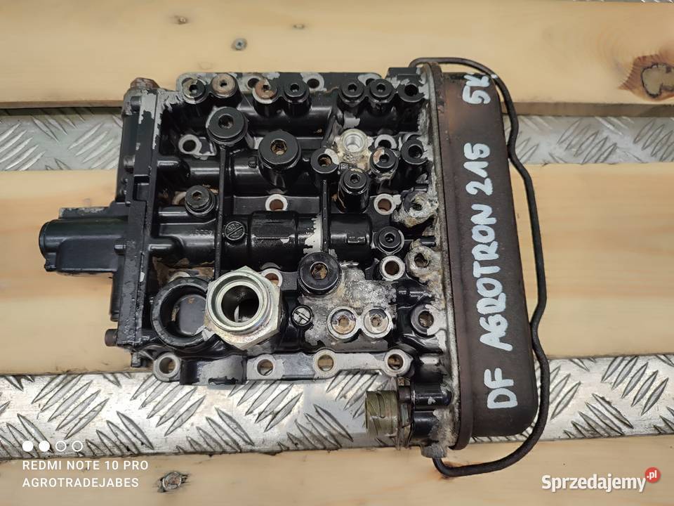 Blok zaworowy skrzyni biegów ZF 2094359068 DEUTZ Wilkowo