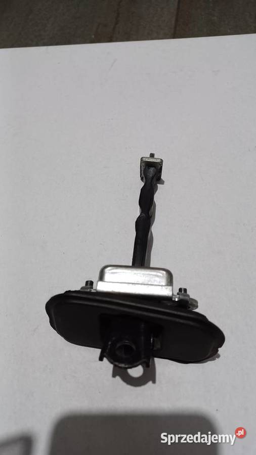 Ogranicznik drzwi P Nissan Qashqai j10 Miedziana Góra sprzedam