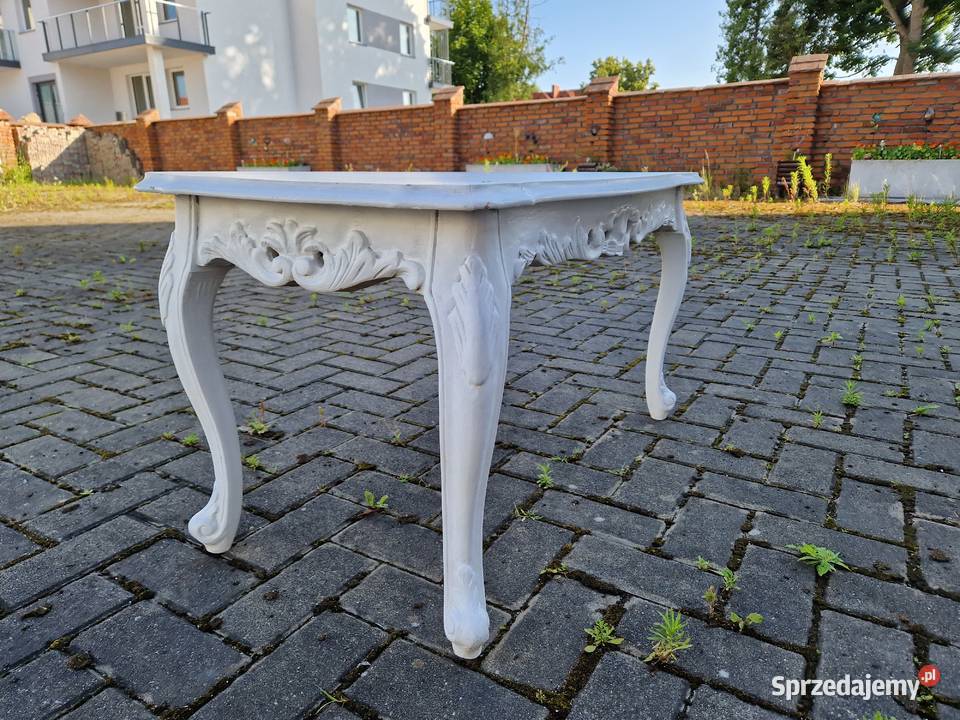 Stylowa ława na giętych nóżkach
