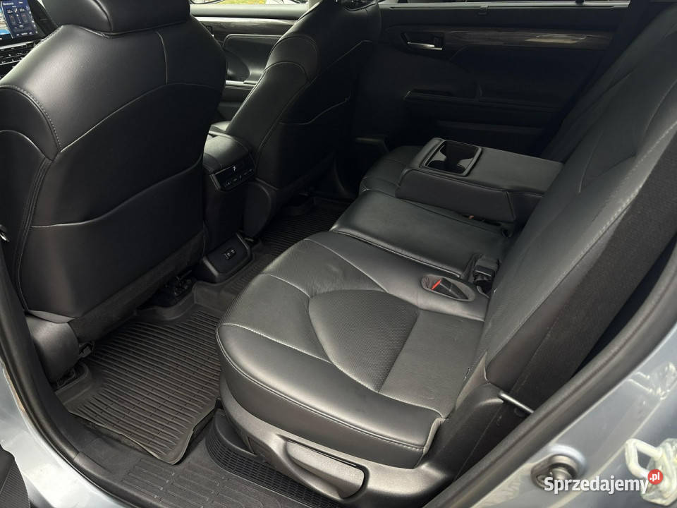 Toyota Highlander 25 HSD 248 PRESTIGE TECH salon Warszawa