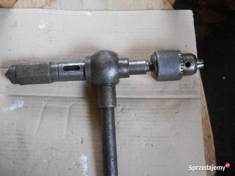 Przyrząd do mocowania tulejki redukcyjnej w Biecz