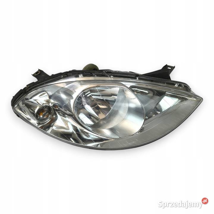 LAMPA PRAWA MercedesBenz A klasa W169 prawy osobowe Lampy przednie Chełm