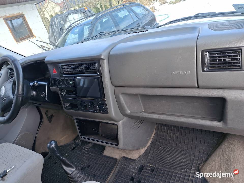 Volkswagen T4 Caravelle Long 25 TDI 102 Bukowa