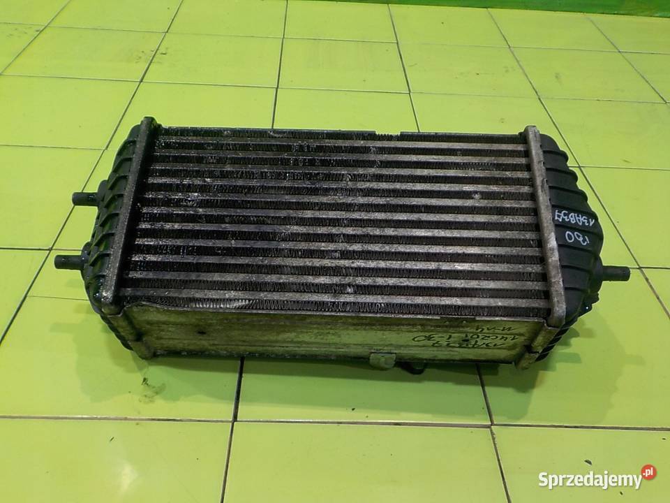HYUNDAI i30 II 13r HB 5D intercooler 282702A770 Suków