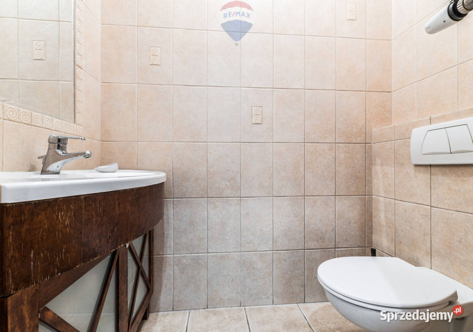 ZADBANY i DOGODNIE POŁOŻONY DOM NA PODOLANACH Poznań