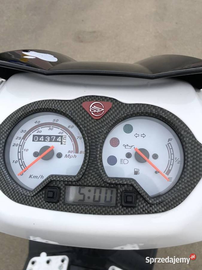 Skuter Keeway 50 nieuszkodzony Ostrowiec Świętokrzyski sprzedam