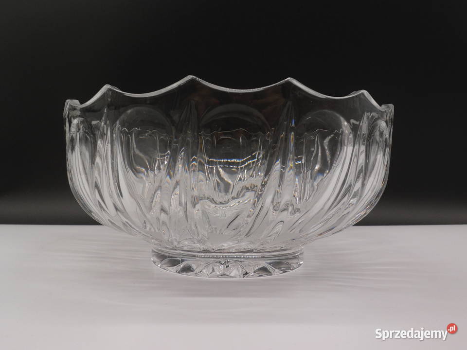 Masywna szklana misa z czasów PRLu Raszków