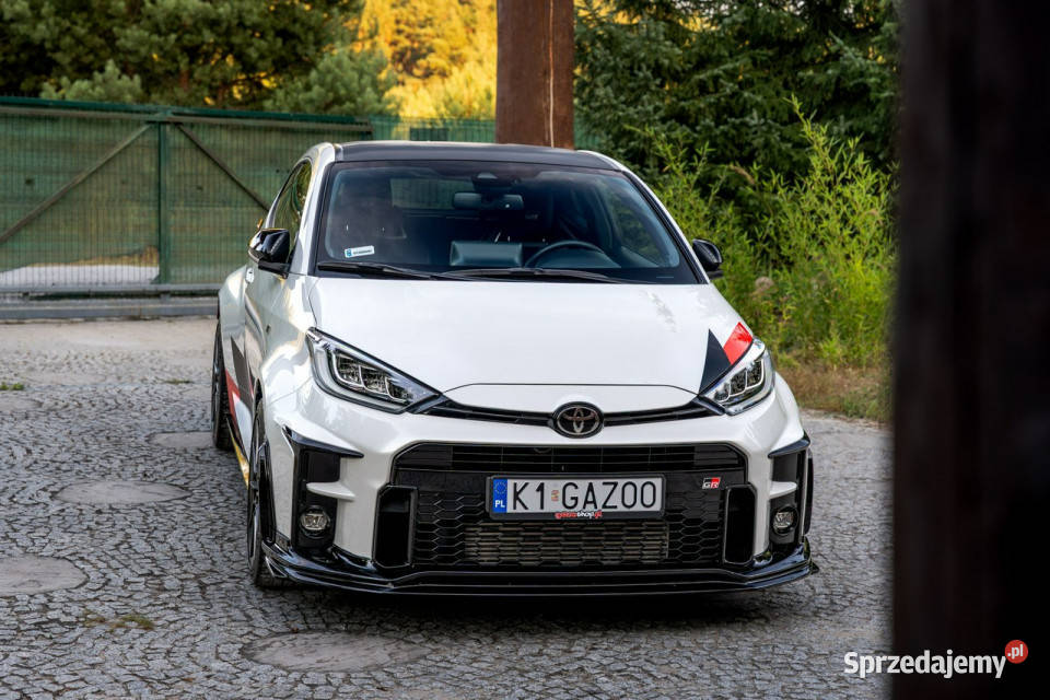 Toyota Yaris GRFour W2C 16 Turbo 261 Pakiet GR Ropczyce