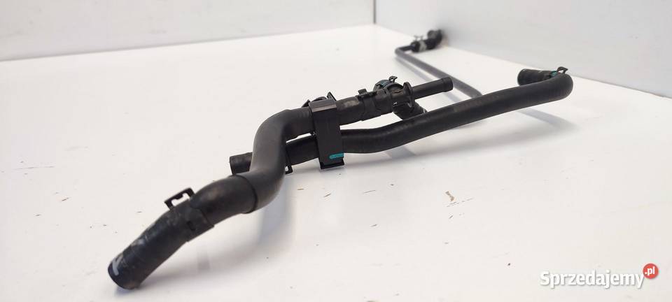 CUPRA FORMENTOR RURA PRZEWÓD WODY 04E122447CK