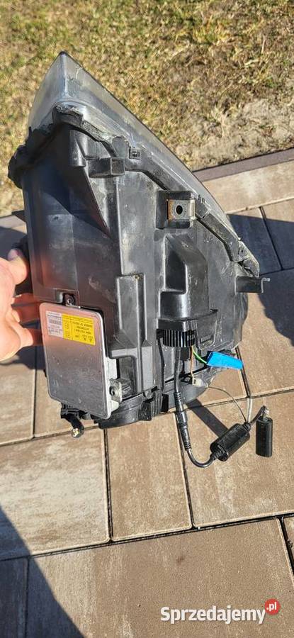 Sprzedam lampy e90 xsenon Narol