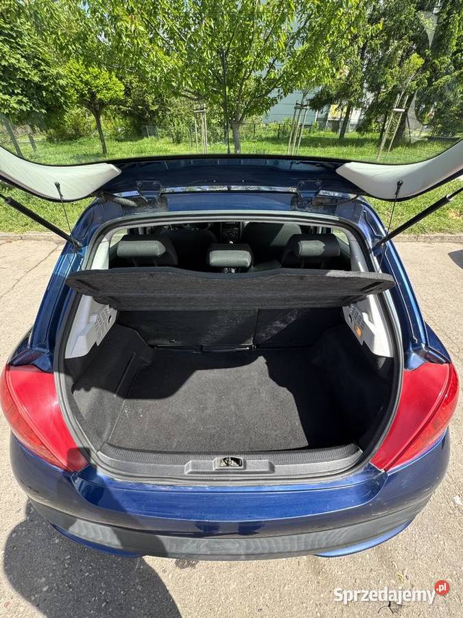Peugeot 207 14 Benzyna silnik 95 Mały przebieg Hatchback Poznań