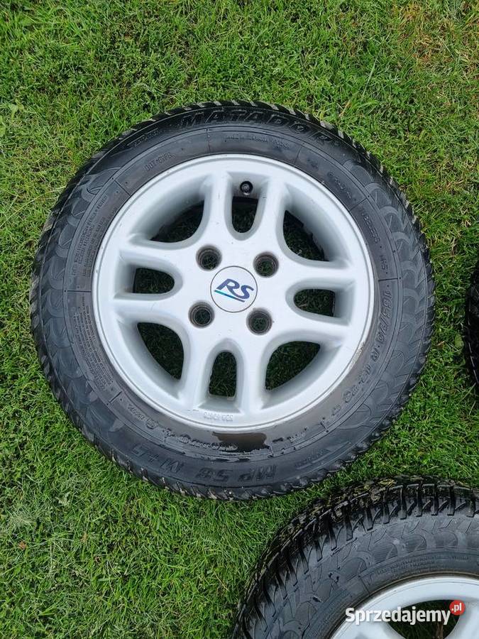 Felgi aluminiowe 13 z oponami Ford Tomaszowice sprzedam