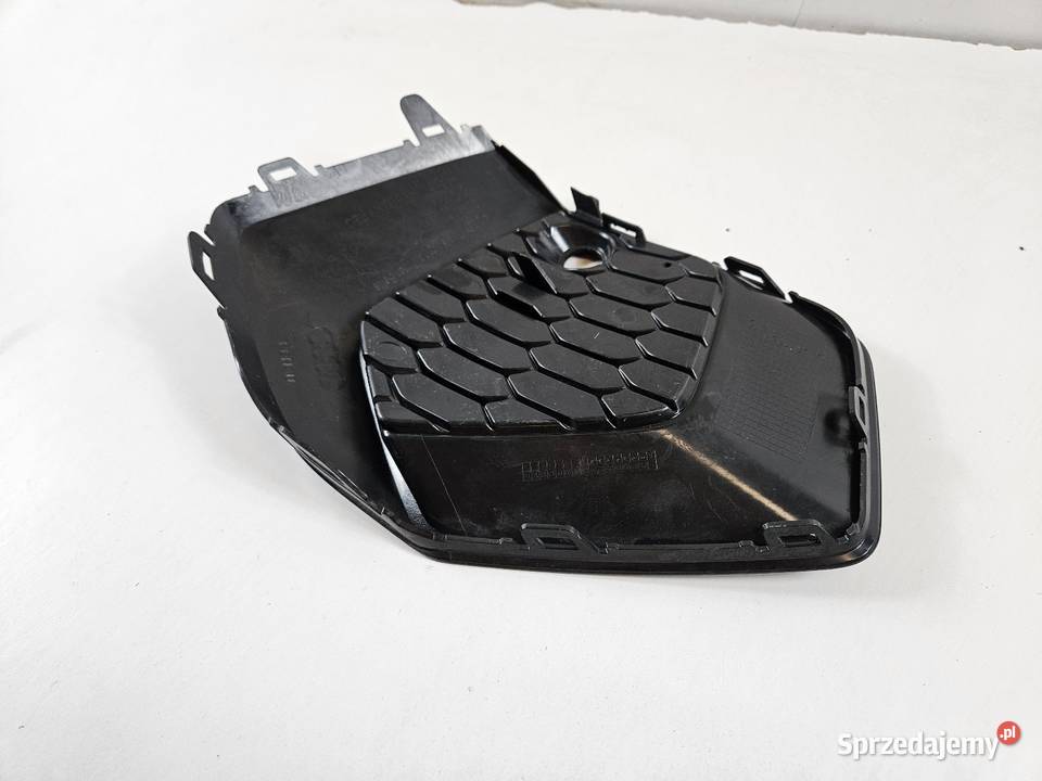 AUDI A3 8Y0 SSLINE KRATKA LEWA ZDERZAKA PRZÓD Międzychód